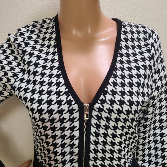 NEW! GOOD AMERICAN LIL FITTED HOUNDSTOOTH CARDIGAN SWEATER KNIT CROPPED sz 4 - Picture 5 of 10
